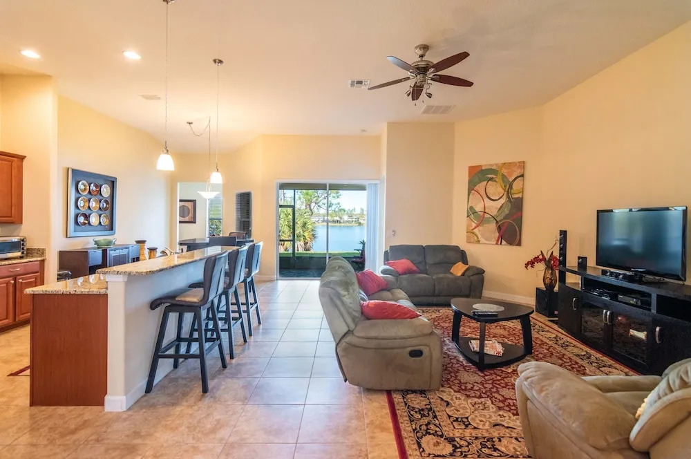 Disney Lake House Minutes From Airport