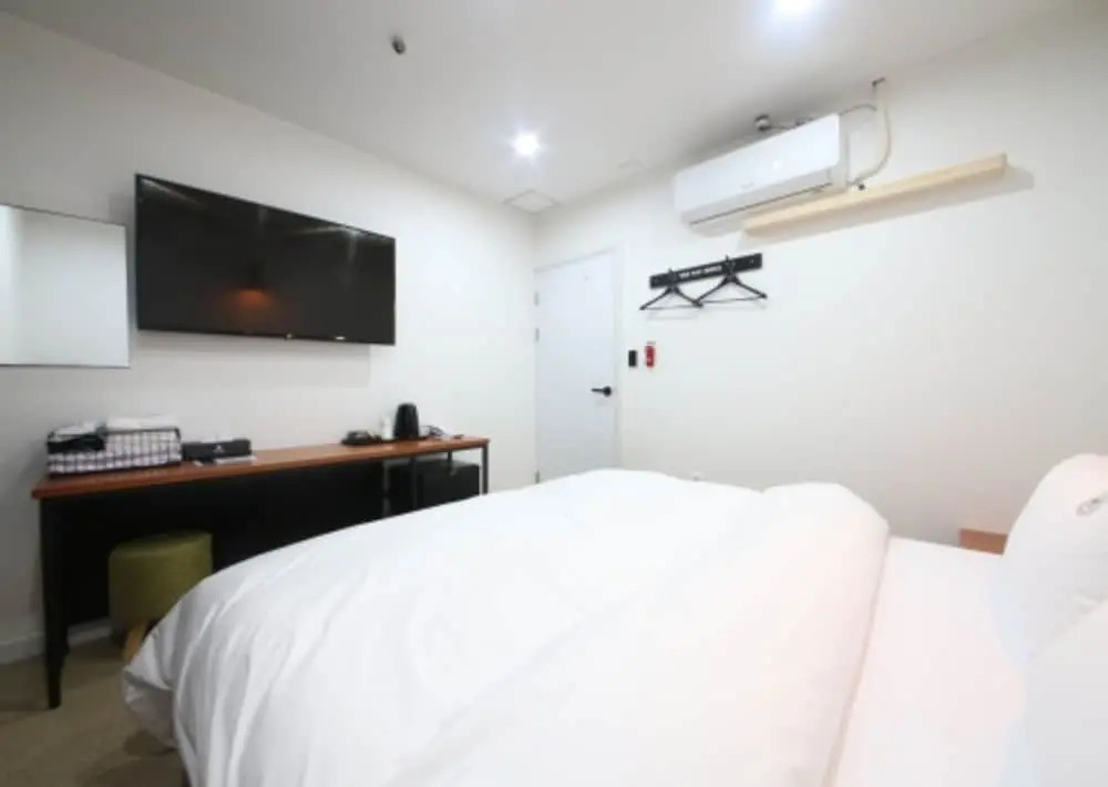 The Way Hotel