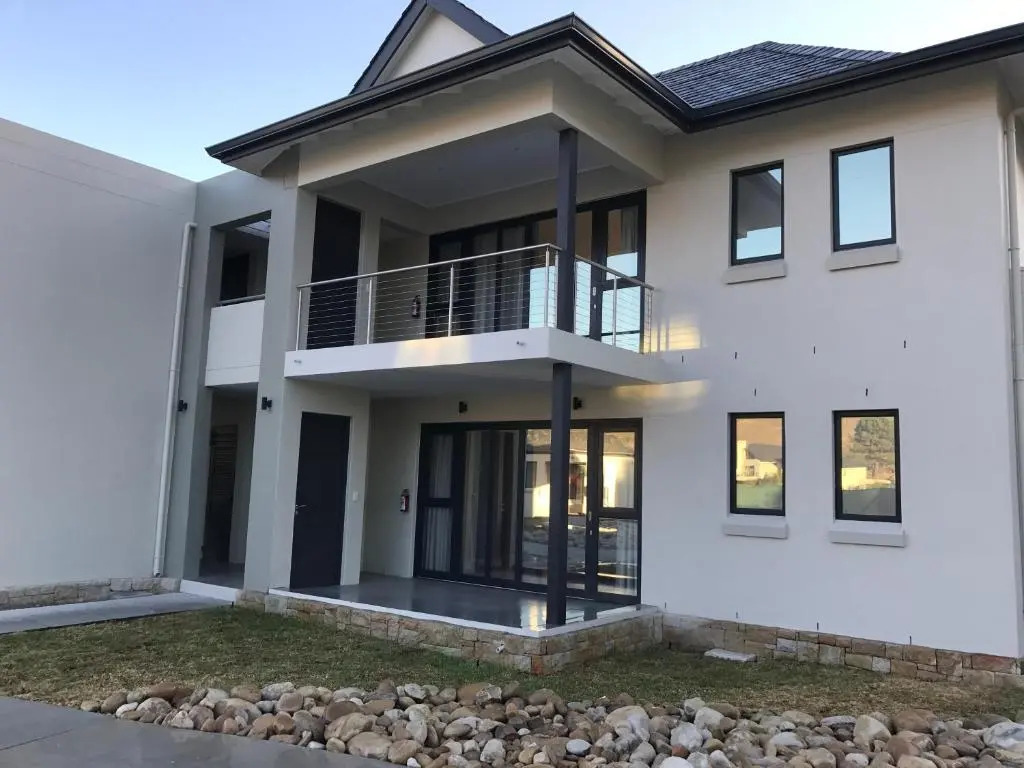 Pearl Valley Suite 504