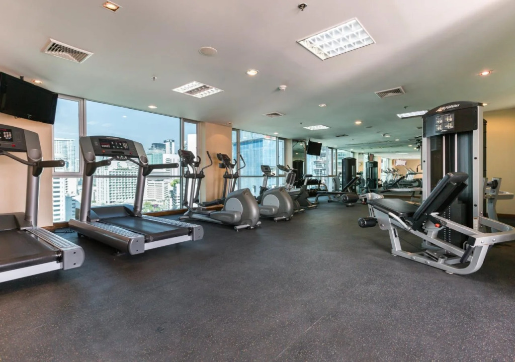 Adelphi Suites Bangkok