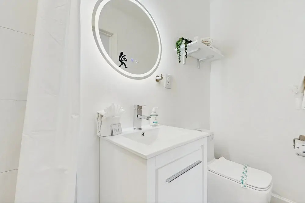 Stylish Avondale Home Pet-friendly & Walkable