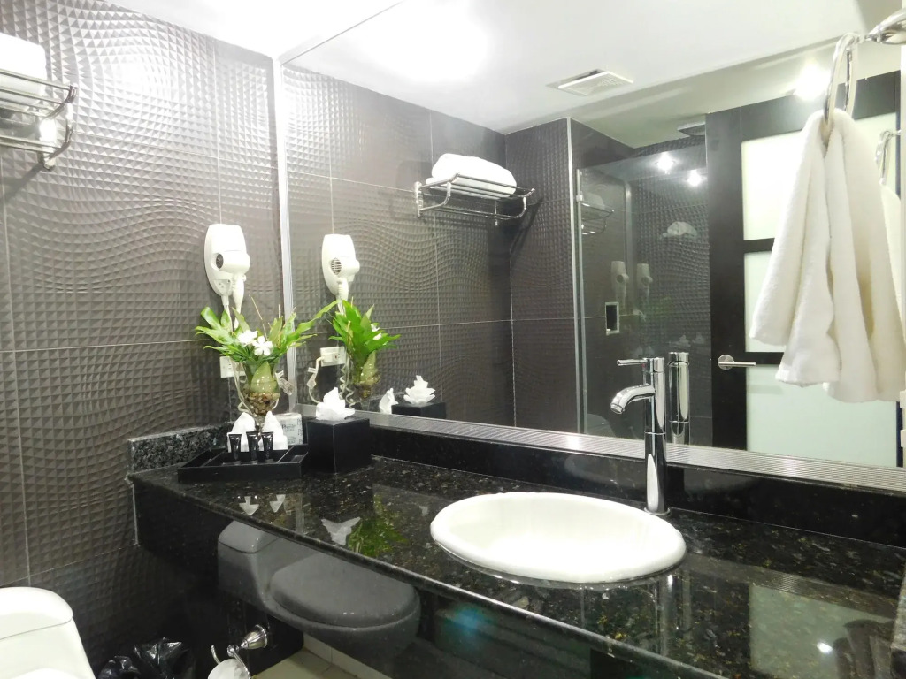 Riande Aeropuerto Hotel Casino