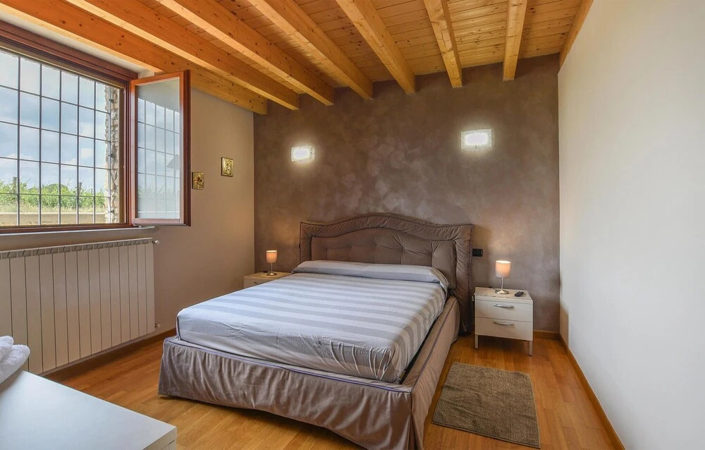 Stunning Apartment in Pozzolengo With Outdoor Swimming Pool, Wifi and 2 Bedrooms