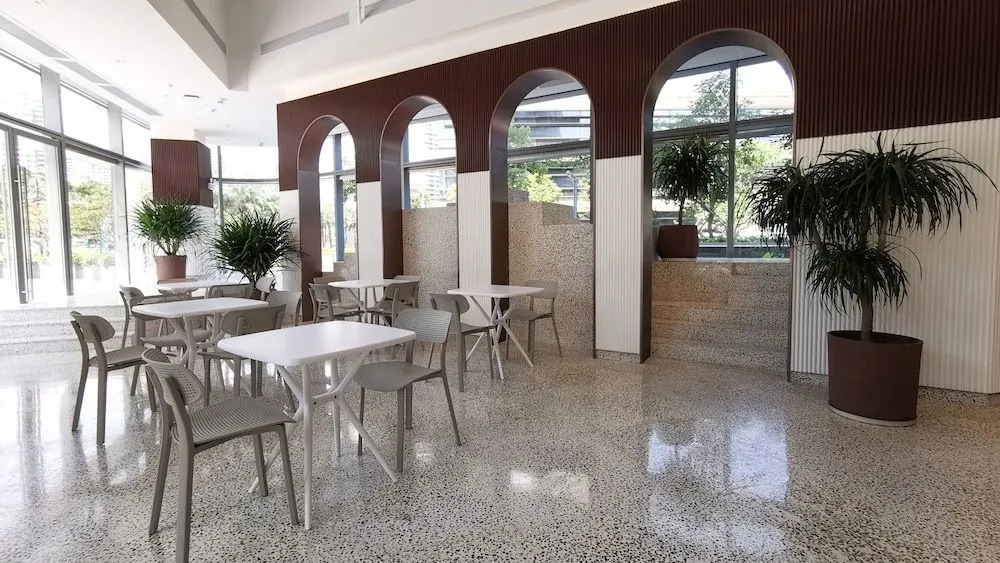 W O O K A Hotel