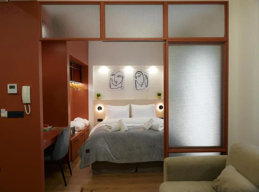 Plane Tree Luxury Suites