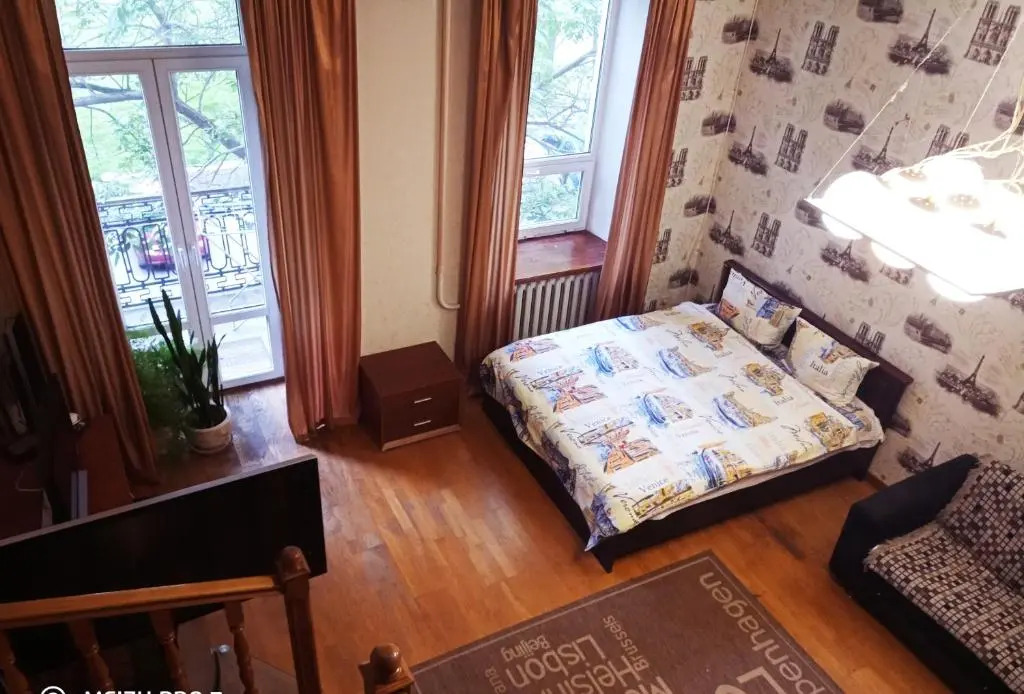 Four Season Apartments