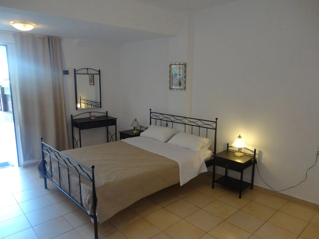 Polydoros Appartments