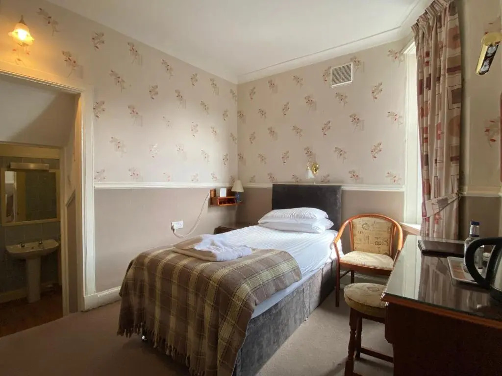 Kings Arms Hotel