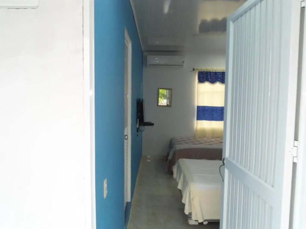 Roxis Place