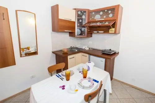 9 Suites ApartHotel