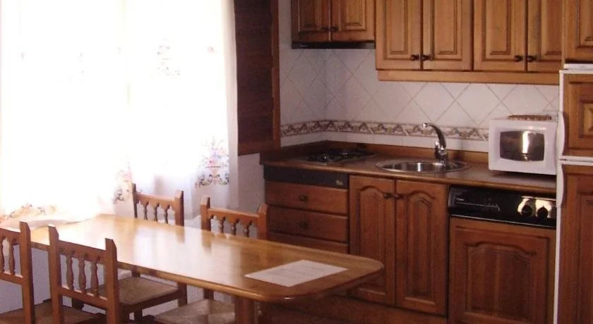 Casa Rural Ropino