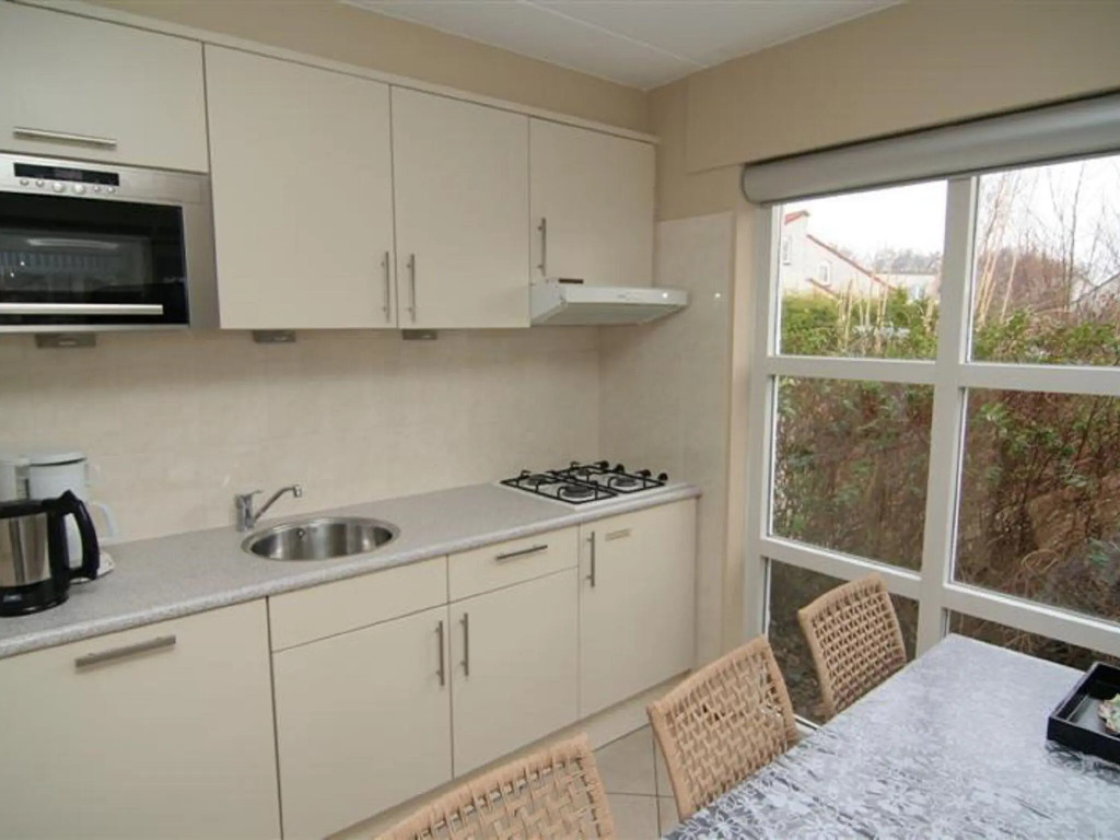 Spacious holiday home with dishwasher and fireplace on Texel