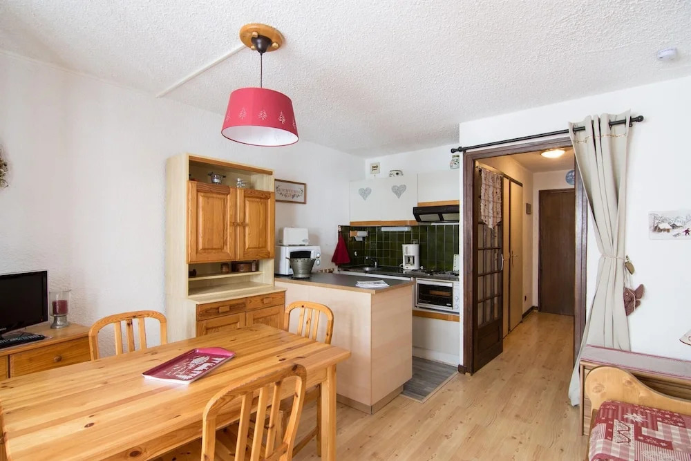 Cretes N°120 : Studio Cabine 4 Personnes / Studio Cabin 4 People