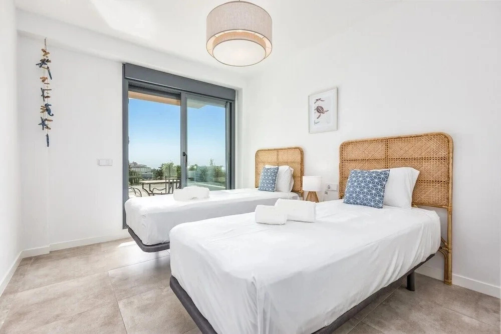 Sb3.11g - Modern & Well Connected 2 bed Apartment