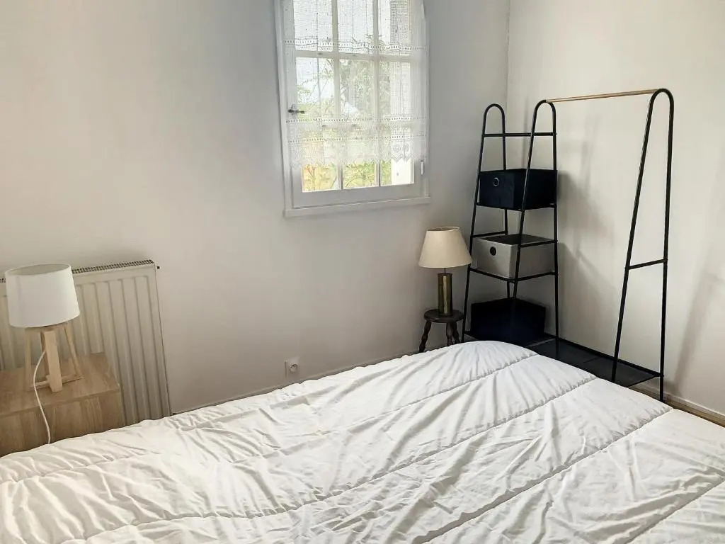 Villa 5 pièces avec jardin, à 400m de la plage et 600m des commerces, wifi et barbecue inclus - FR-1-361-20