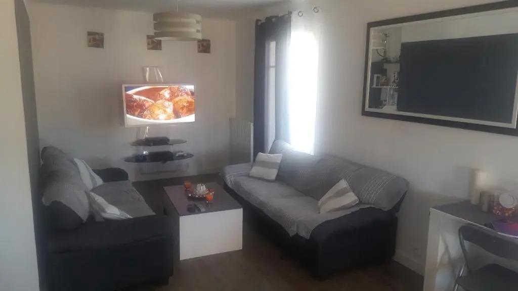 3 pièces à Cannes Croix des Gardes