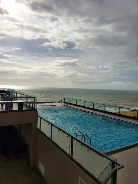 Ocean Breeze Studio Apartment Negombo