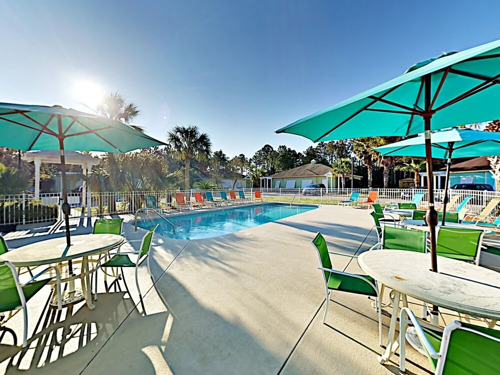 New Listing! Coastal Charmer W/ Luxe Amenities 3 Bedroom Condo