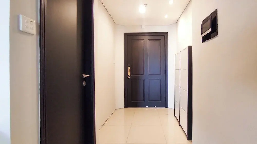 Premium and Restful 3BR in City Center at Kondominium Regensi Apartment