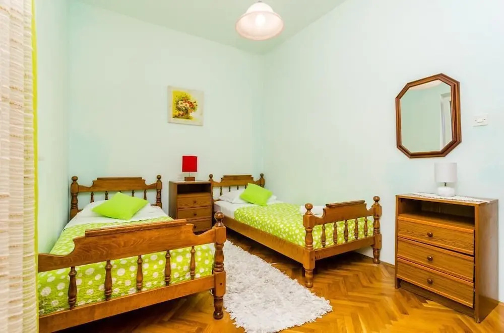 Apartments Charming