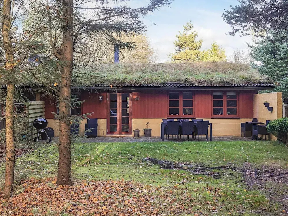 6 person holiday home in Blokhus