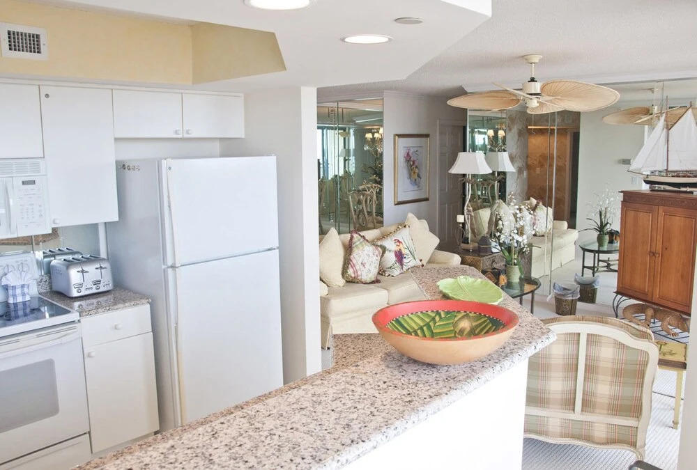 Brighton Tower 2105 2br 2ba Penthouse! 2 Bedroom Condo