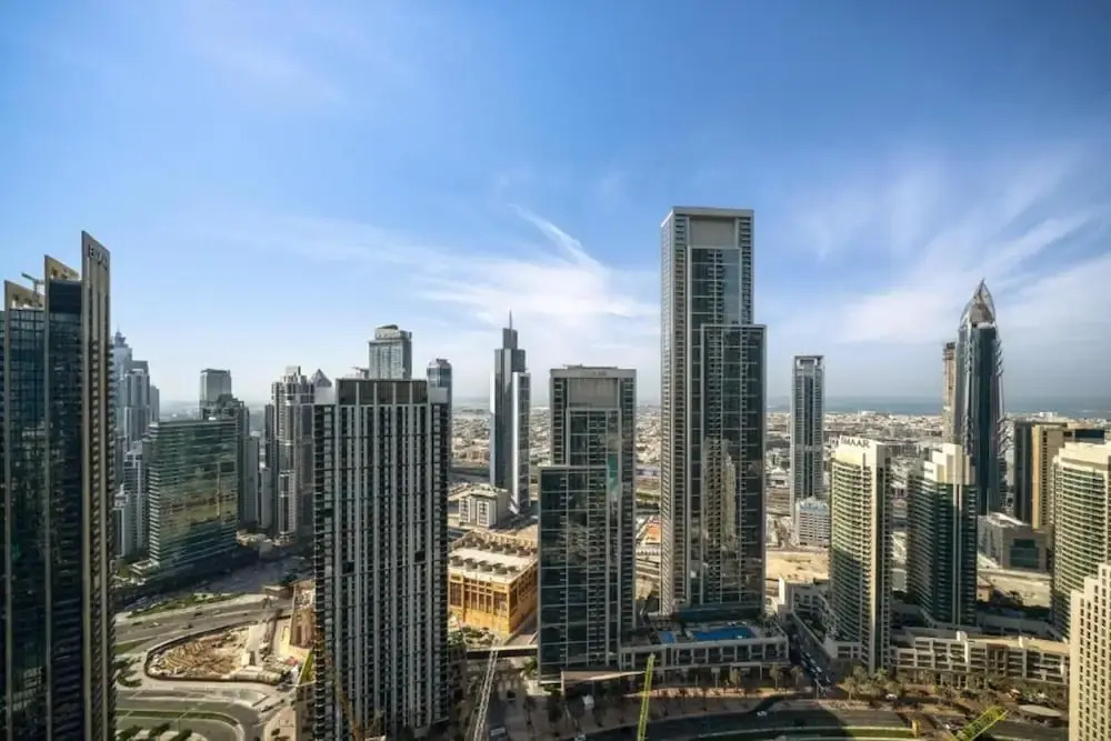 Grand 2BR Burj Khalifa Gym/pool by Belvilla
