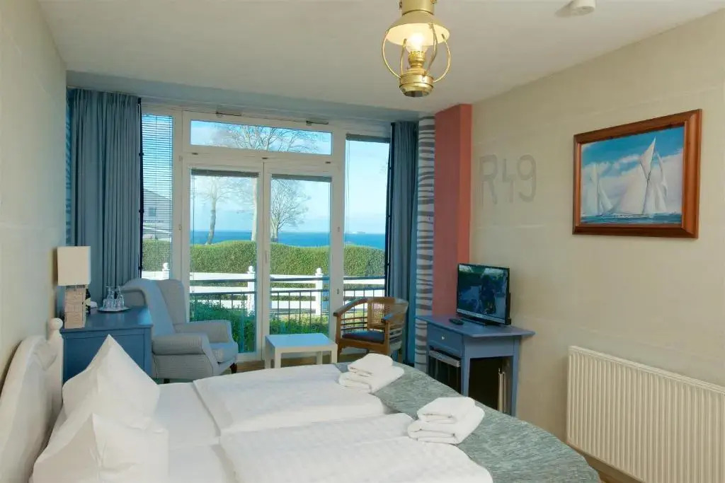 Panorama Hotel Lohme