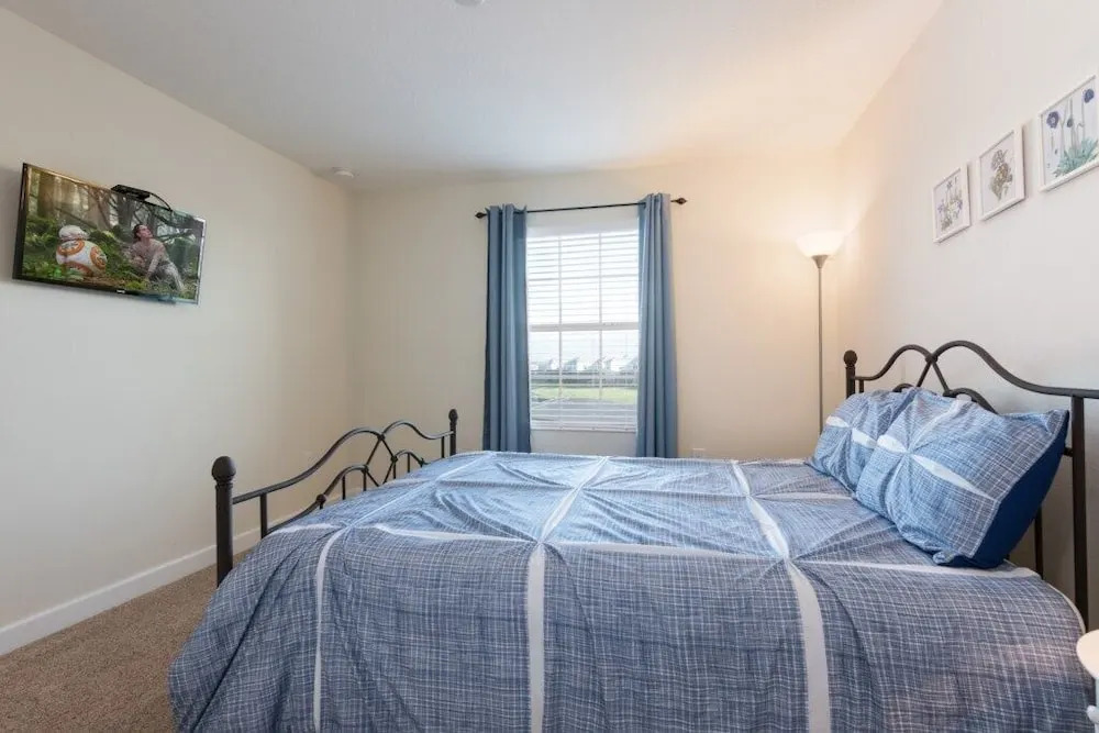Lake View 4 Bed At Storey Lake Private Pool! 4 Bedroom Townhouse