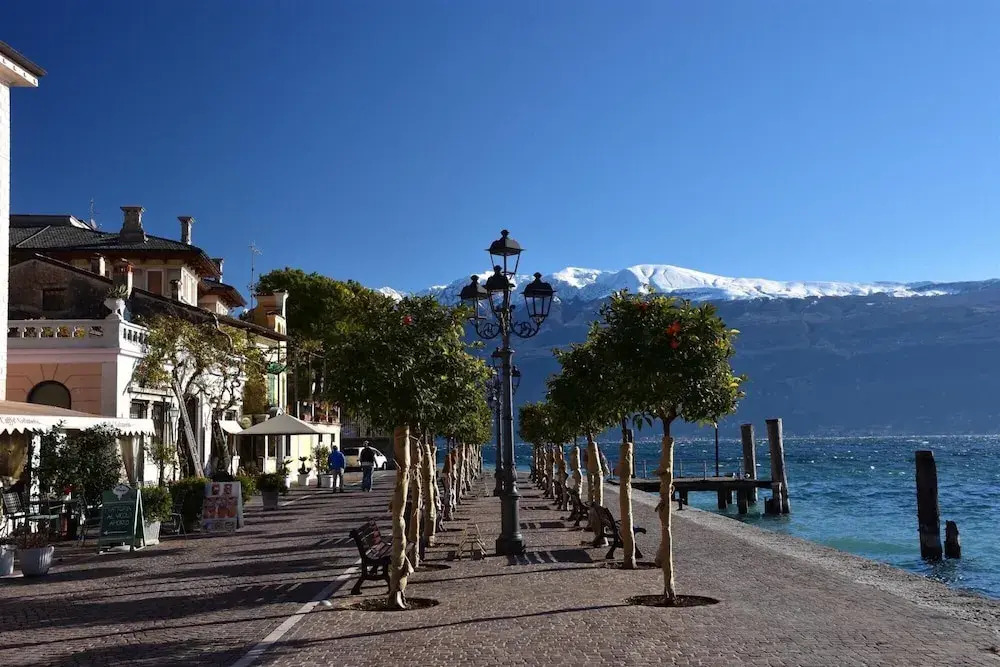 Rustichel Lake View in Toscolano Maderno