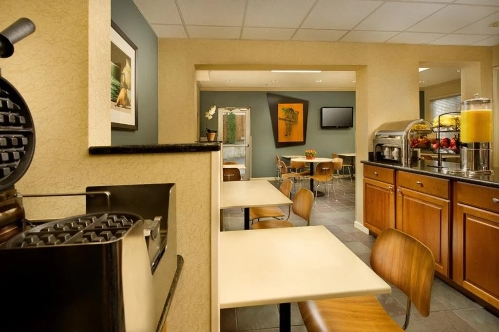 Silver Cloud Hotel - Portland