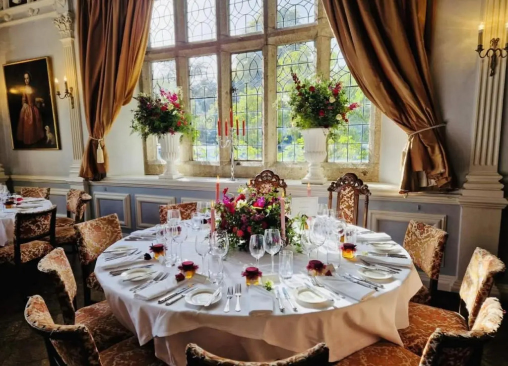 Lewtrenchard Manor