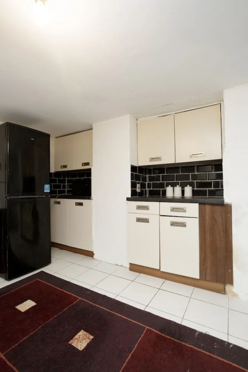 St James Apartment