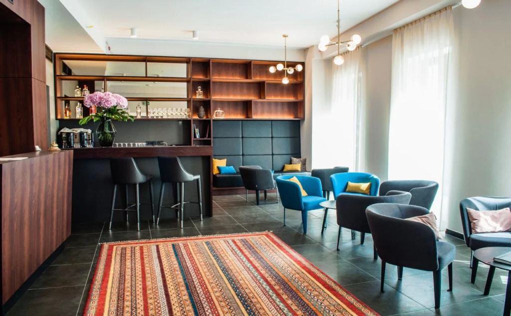 Hotel Mrak