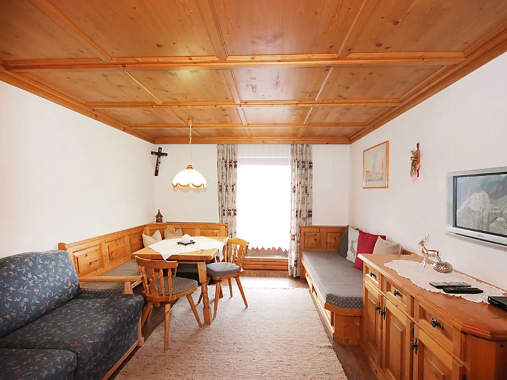 Apartment Michaela by Interhome