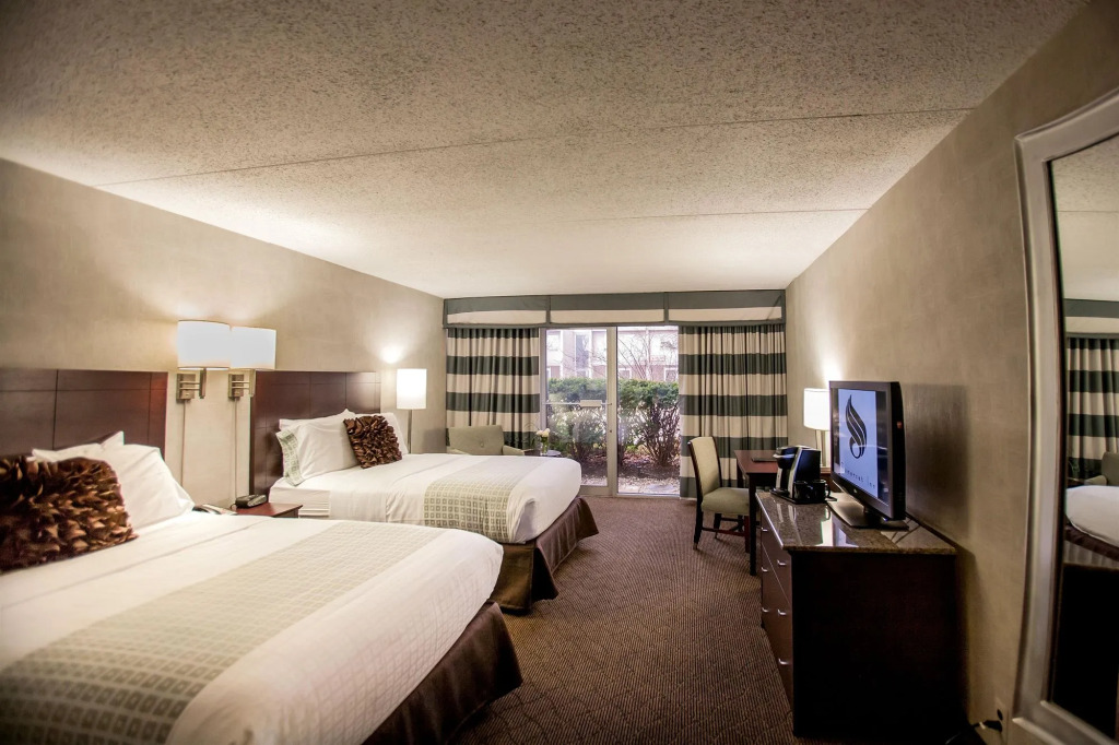 Somerset Inn Troy