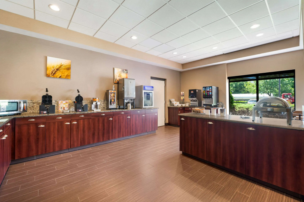 Comfort Suites Northlake