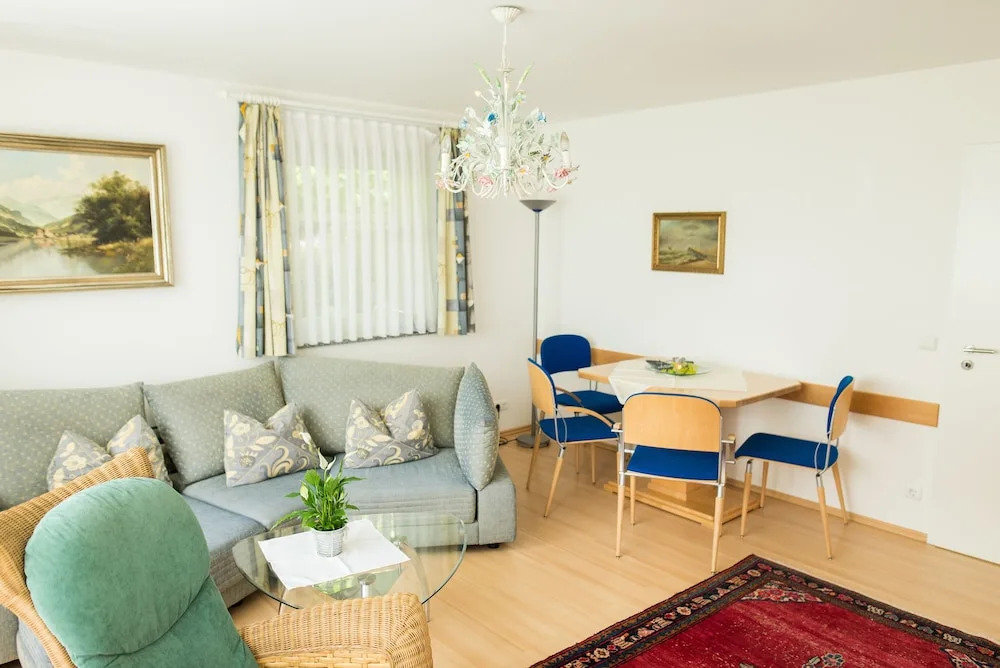 ausZEIT - Ihr Sibyllenbad Gästehaus