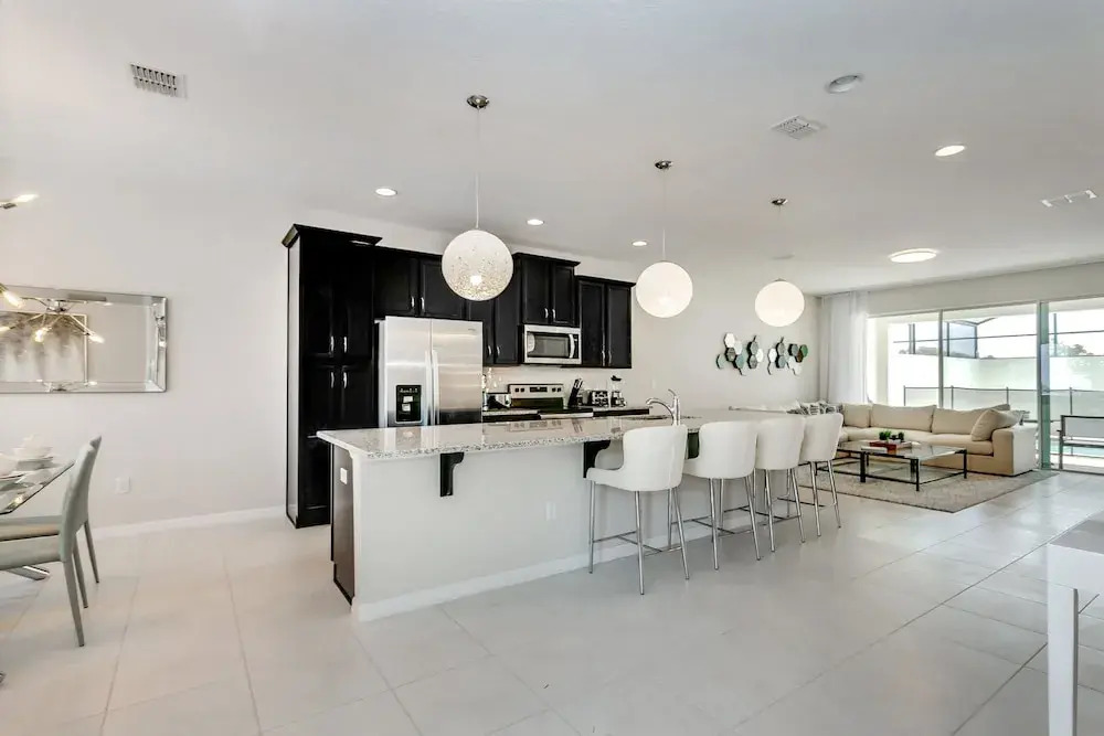 Lovely 3 Bedroom Vacation Home 1527cpc