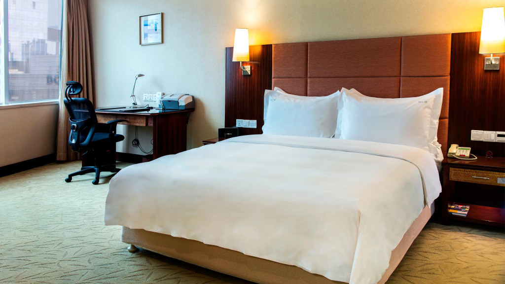 Holiday Inn Shenzhen Donghua by IHG