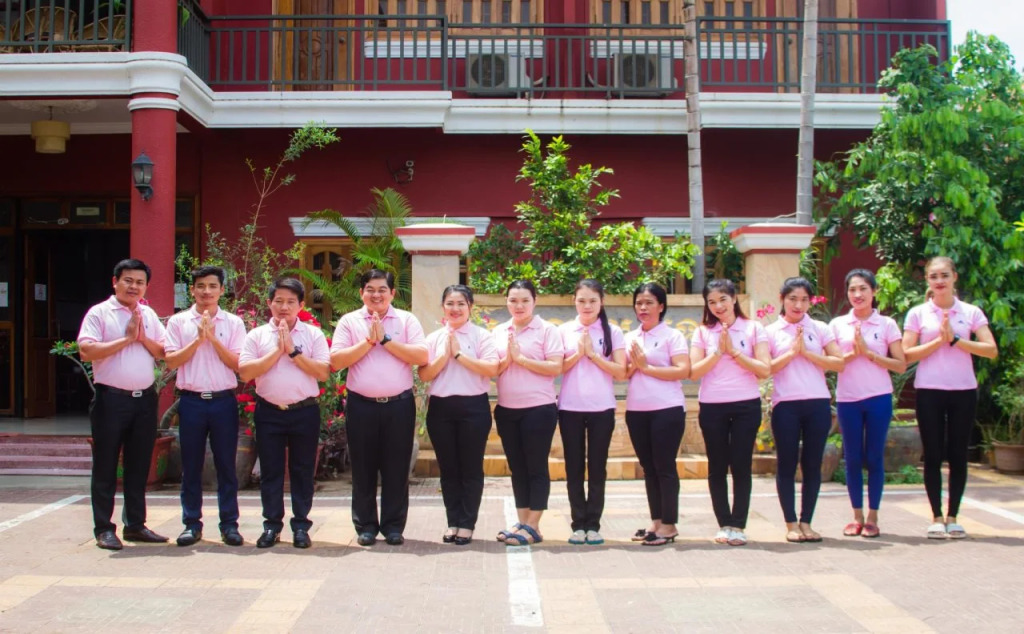 Botoum Hotel