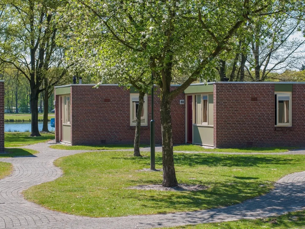Bungalow in Green Haven of the Netherlands