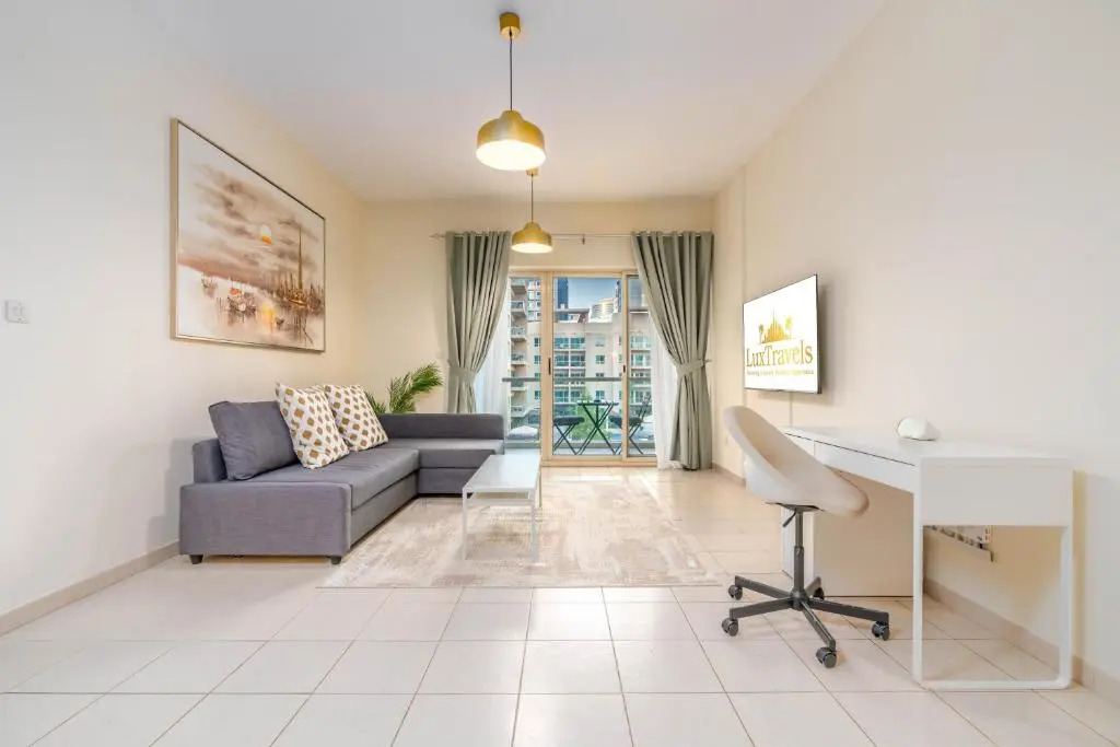 Lux BnB 1BD Greens & Views
