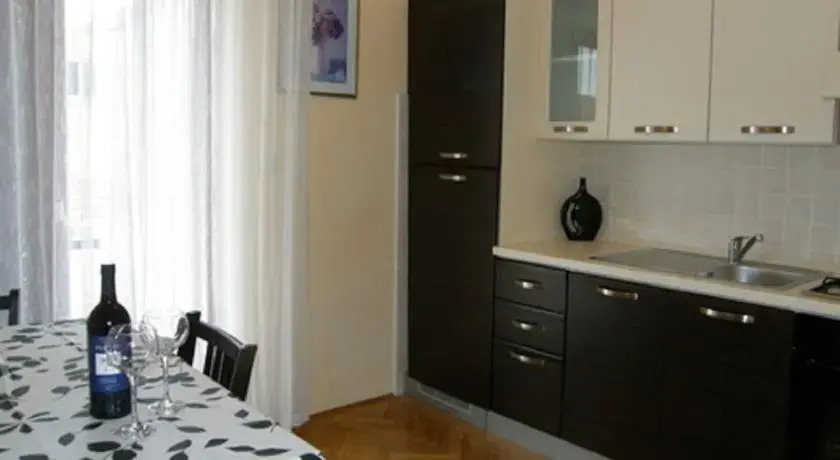 Apartments Nana