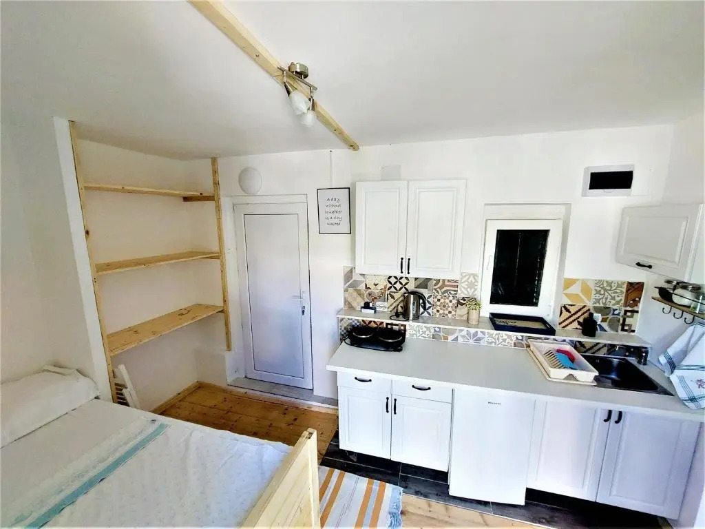 Studio apartment Murter Center