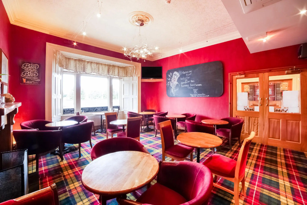 OYO Glenpark Hotel, Ayr Central