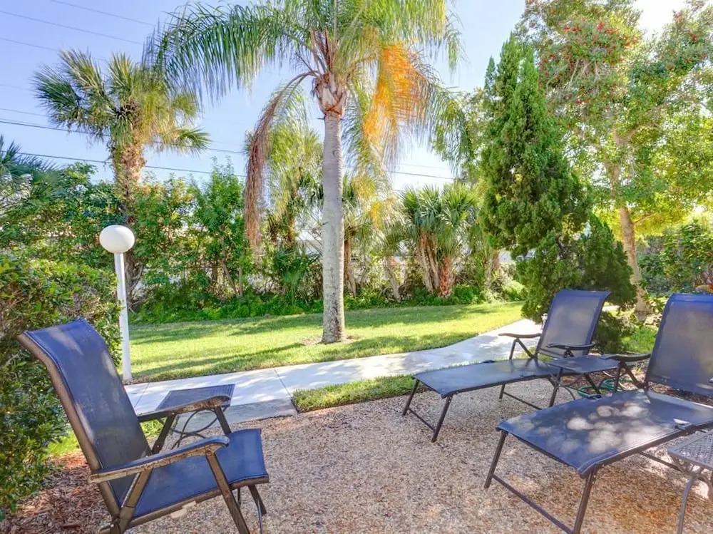 Jamaica Royale 91 - Two Bedroom Condo