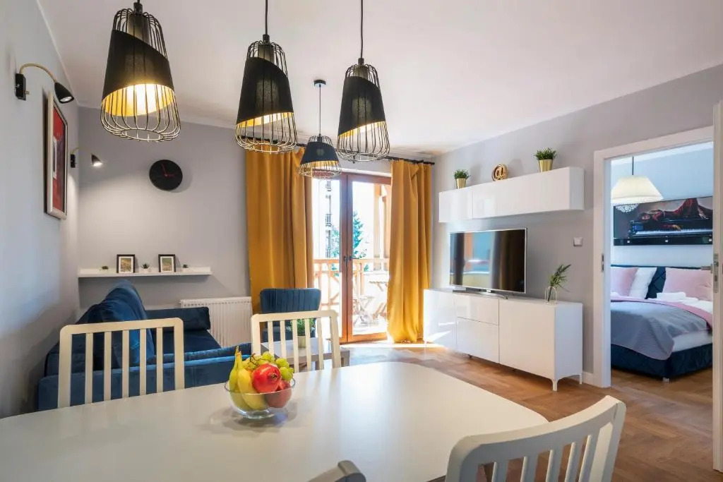 Apartamentowiec Urocza 5