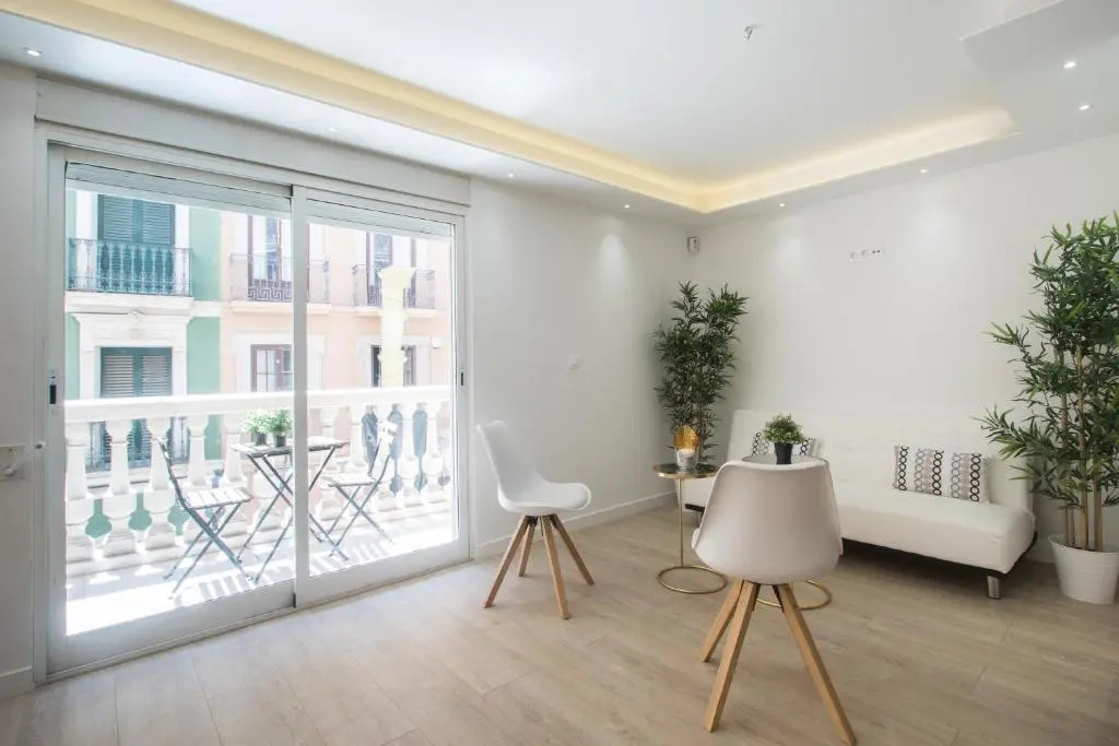 Stylish *NEW* Apartment in Alicante w/ 4 bedrooms
