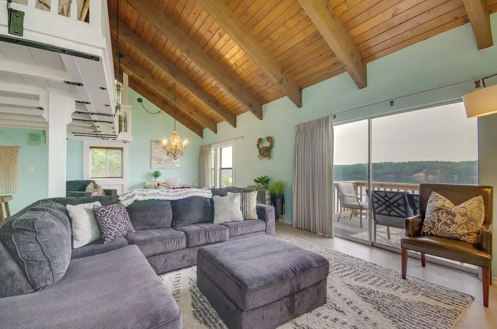 Resort Pools, Lake Views! Multi-level Ozarks Home